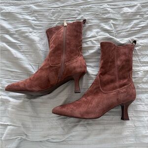TAHARI Brown Suede Women's Booties 7.5 - NWOT